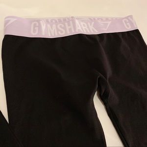 Sold🔻Gymshark Fit Leggings Black/Pastel lilac
